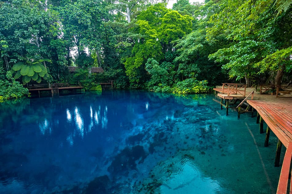 Nanda Blue Hole, Espiritu Santo, Vanuatu