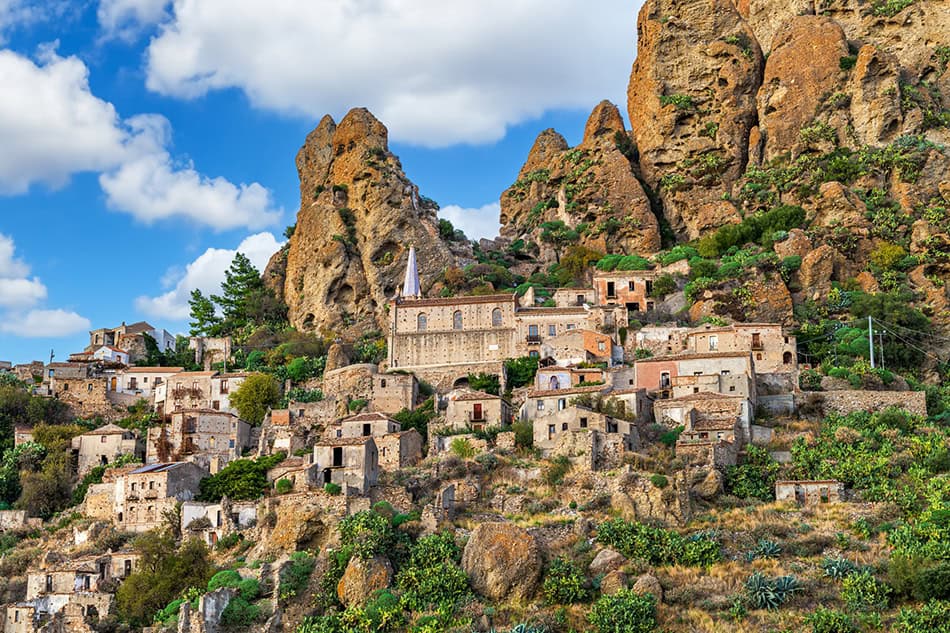 Pentedattilo, Italy