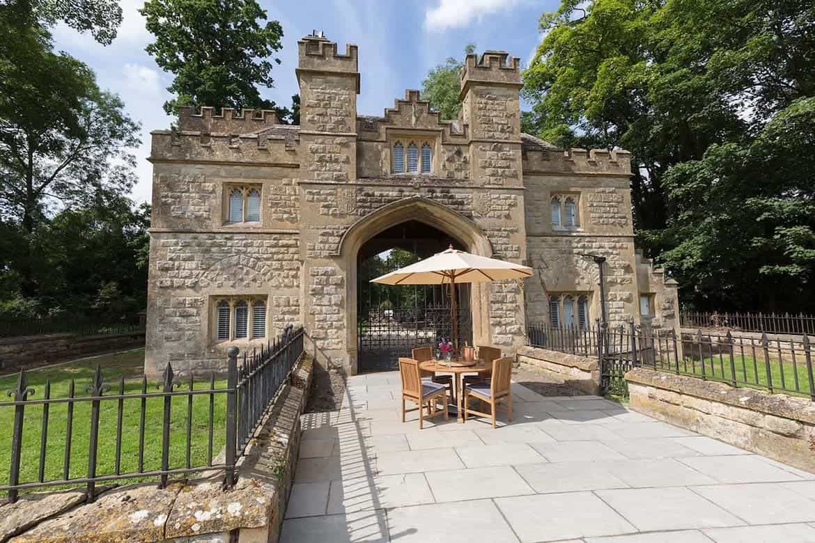 Castle Gatehouse, Gloucestershire
