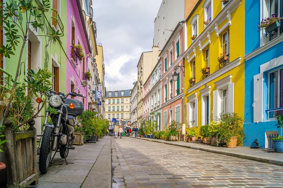 Rue Crémieux Paris France